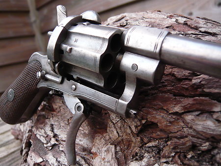 Derringer,Pepper box, pinfire and revolvers. Pf3